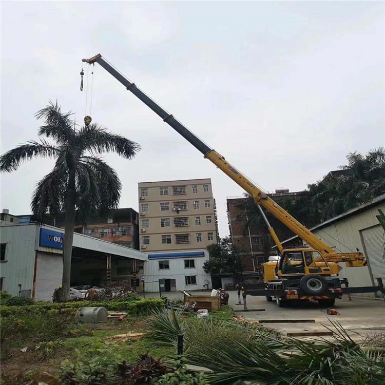 黄埔12吨吊车出租一天的收费标准是什么