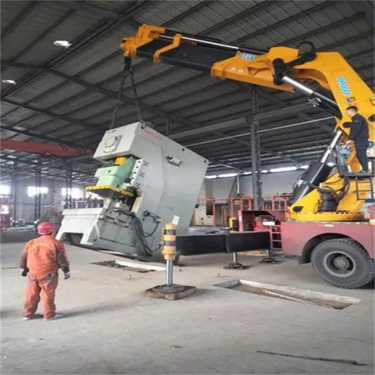 黄埔80吨折臂吊车出租附近电话