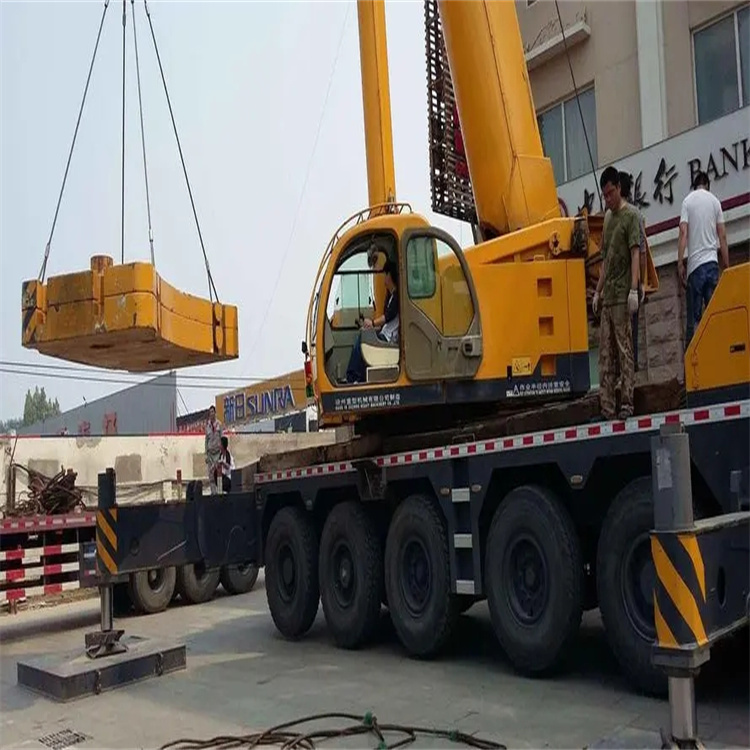 黄埔当地吊车出租|机器吊装|75吨|工厂搬迁服务